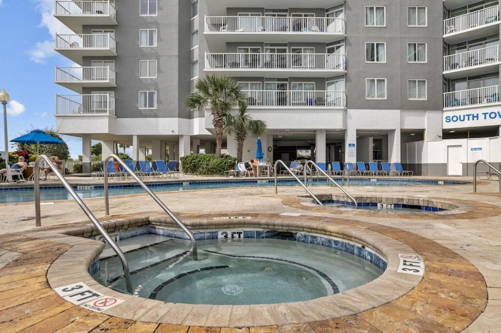 Direct Oceanfront- King Bedroom- Amazing Views/Pools/Hot Tubs/Beach Access/Golf Myrtle Beach Exterior photo